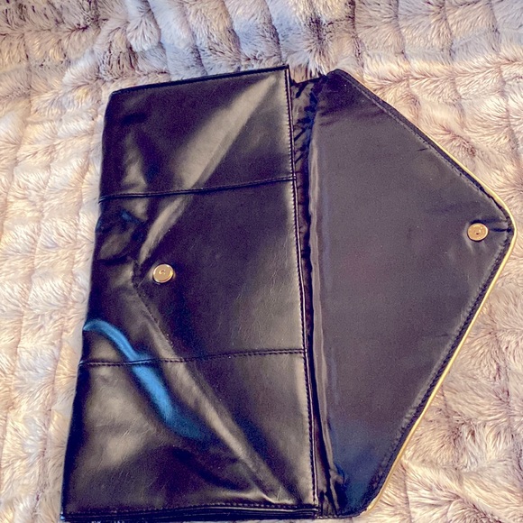 Guess Large envelope clutch - Picture 3 of 4